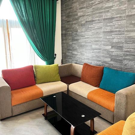 Hansons Homestay كاندي المظهر الخارجي الصورة